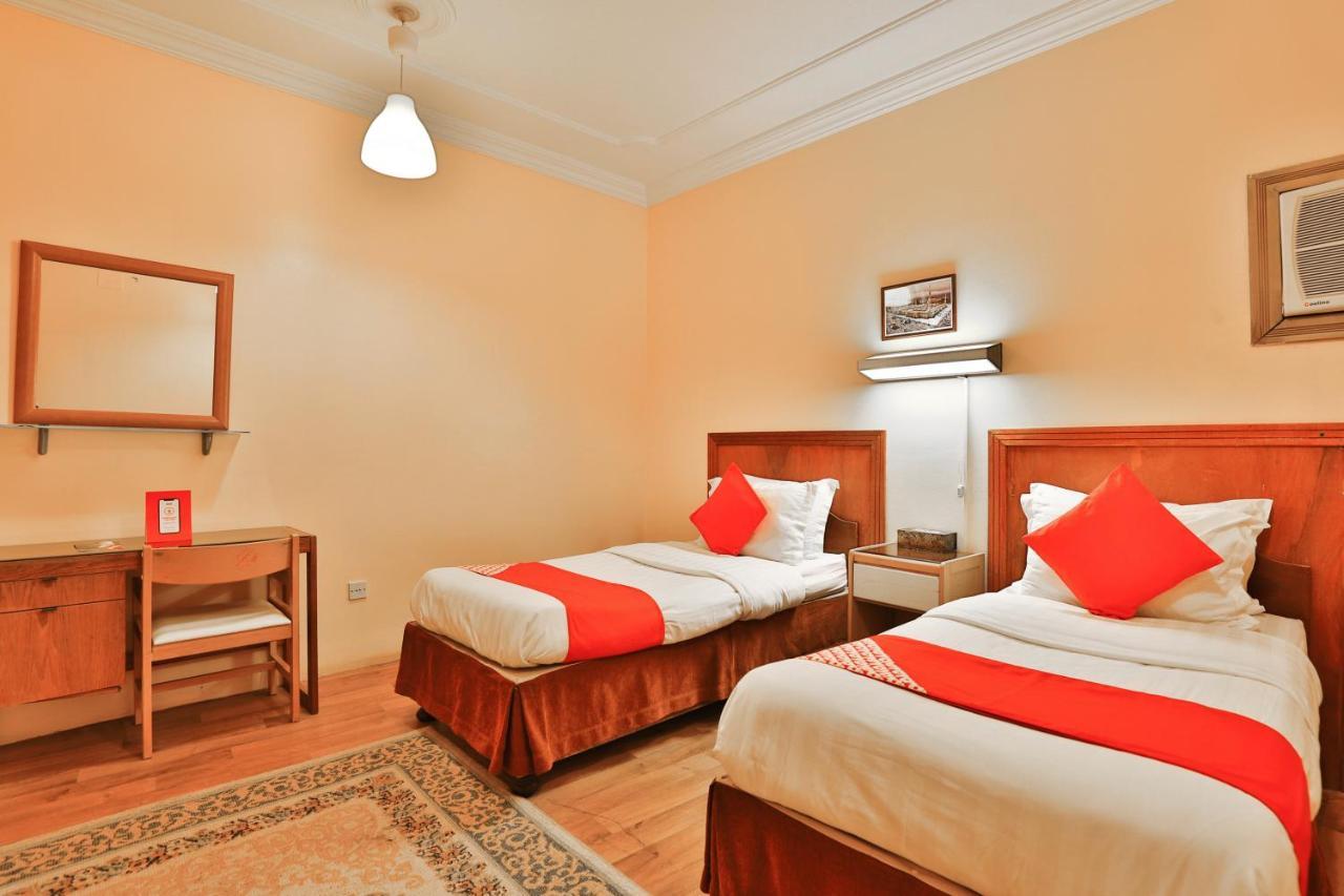 Hotel Oyo 350 Dar Almadinah Jiddah Esterno foto